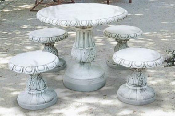 panchine in cemento