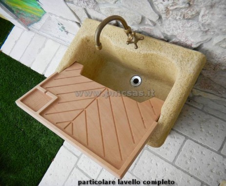 particolare lavelli da giardino