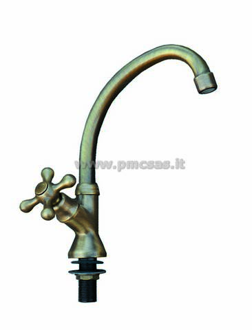rubinetto a cascata